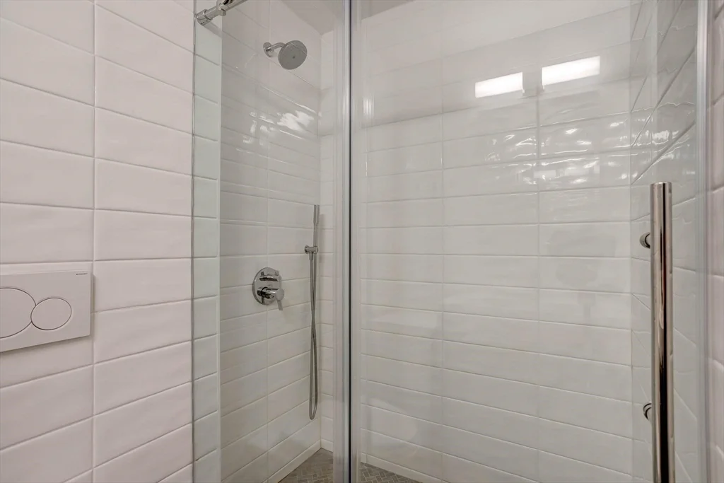 1 bed, 1 bath apartment for rent at 60 Babcock St Unit 72, Coolidge Corner — photo 11 of 15