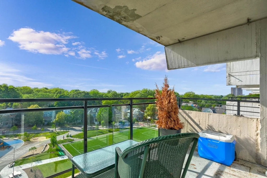 1 bed, 1 bath apartment for rent at 60 Babcock St Unit 72, Coolidge Corner — photo 2 of 15