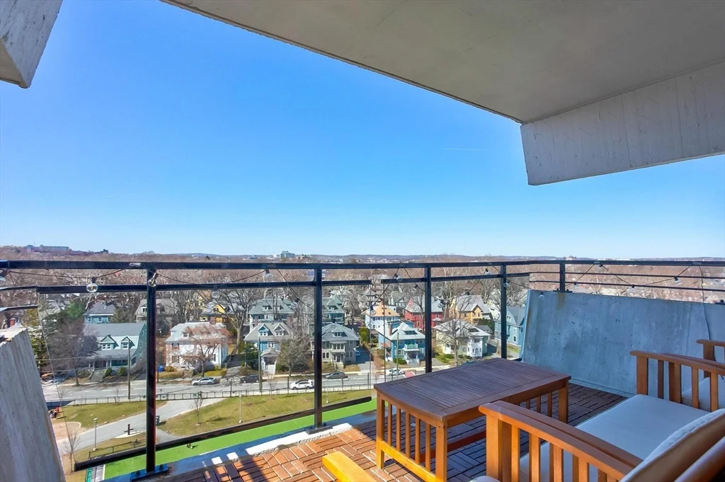 1 bed, 1 bath apartment for rent at 60 Babcock St Unit 96, Coolidge Corner — photo 1 of 17