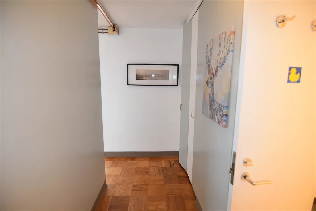 1 bed, 1 bath apartment for rent at 60 Babcock Unit 63, North Brookline — photo 6 of 8