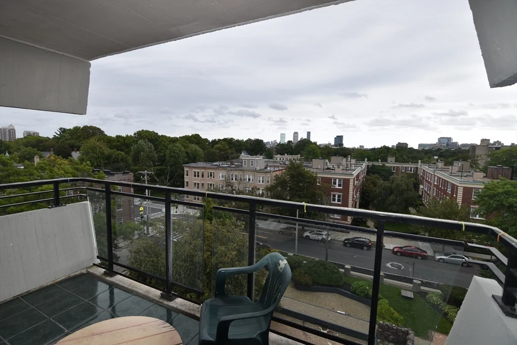 1 bed, 1 bath apartment for rent at 60 Babcock Unit 63, North Brookline — photo 1 of 8