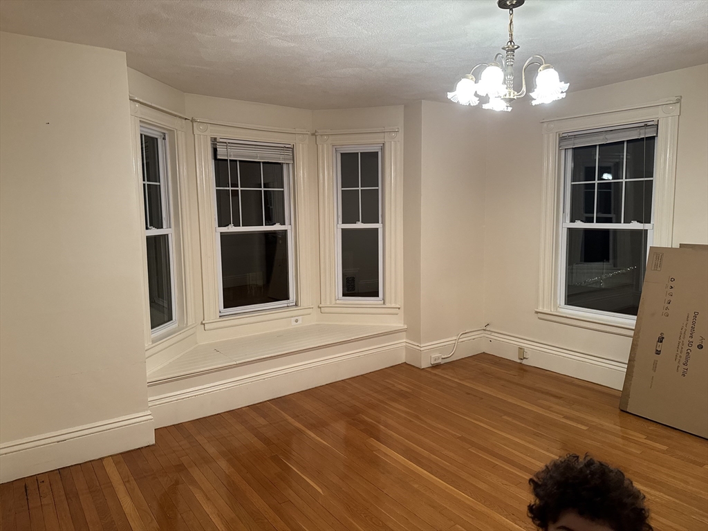 3 bed, 1 bath apartment for rent at 60 Beach Ave Unit 2, Swampscott — photo 8 of 10