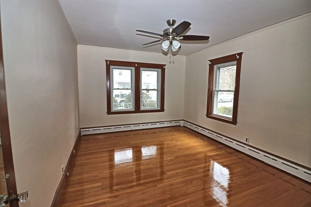 2 bed, 1 bath apartment for rent at 60 Bellevue Ave Unit 1, Winthrop — photo 6 of 9