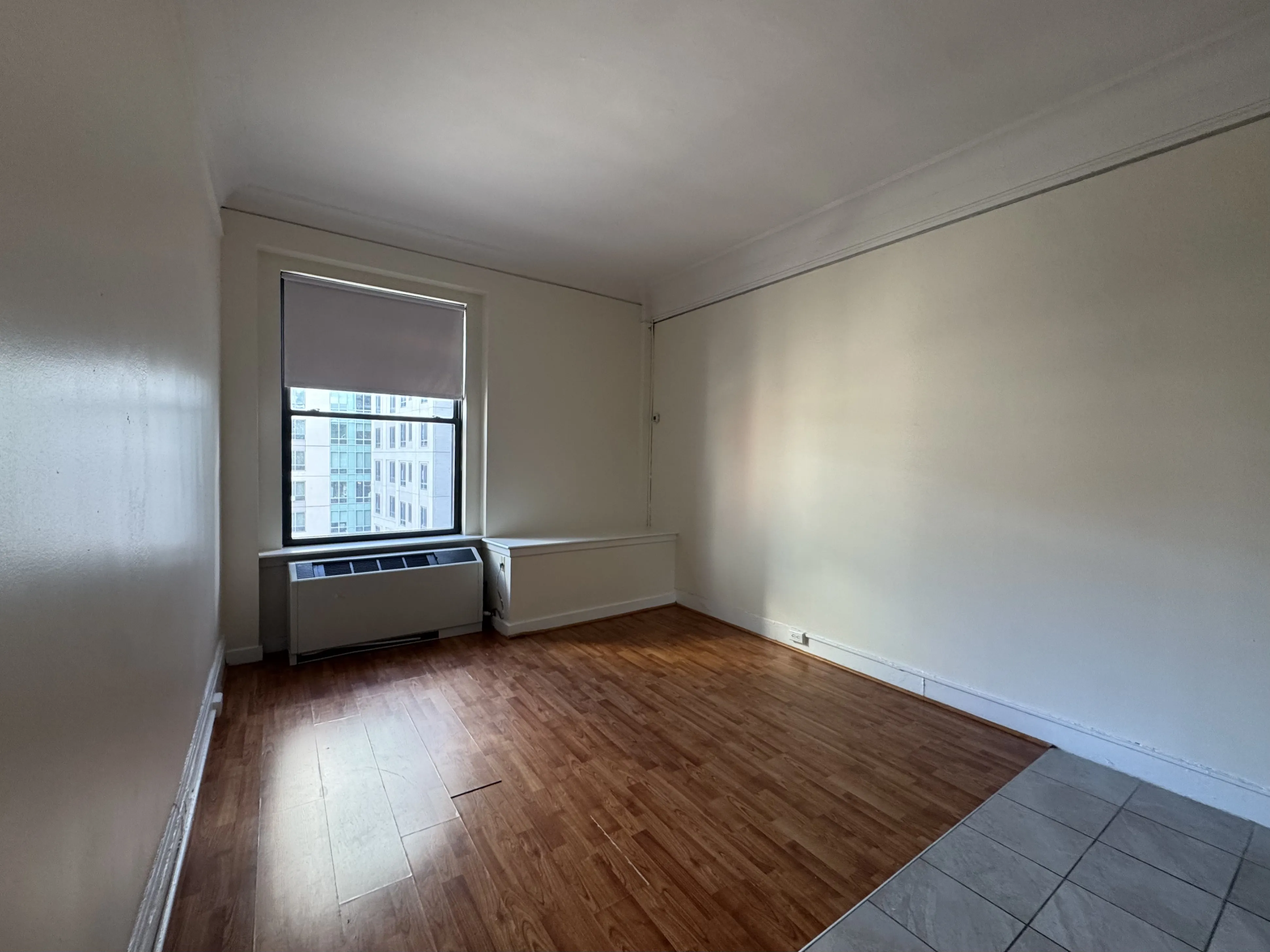 Studio bed, 1 bath apartment for rent at 60 Boylston St Unit 922, Boston Downtown — photo 3 of 6