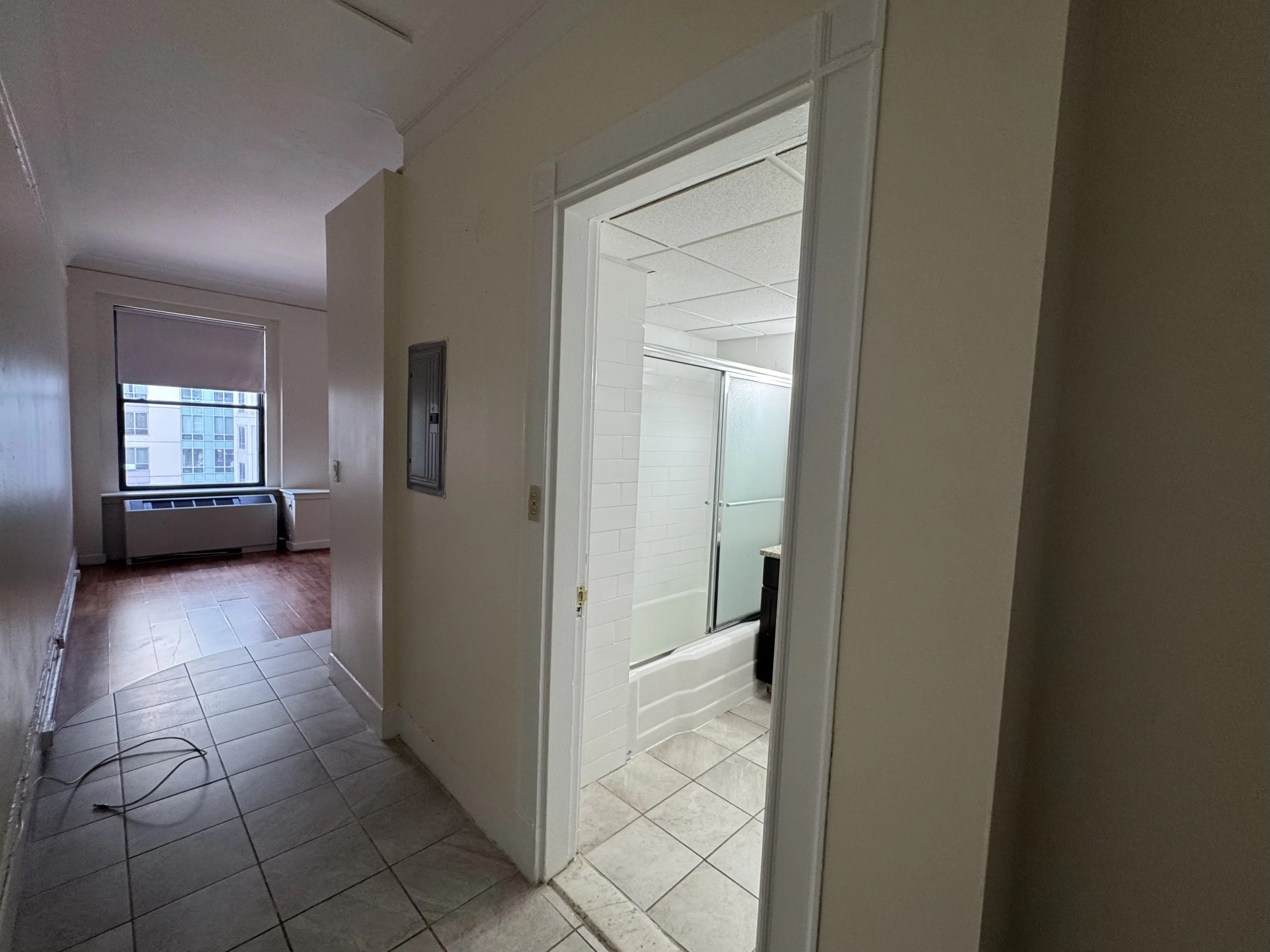 Studio bed, 1 bath apartment for rent at 60 Boylston St Unit 922, Boston Downtown — photo 4 of 6