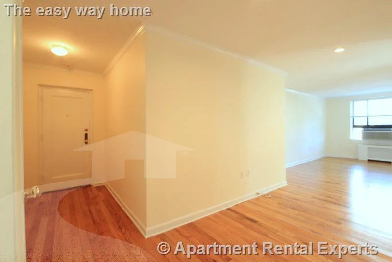 2 bed, 1 bath apartment for rent at 60 Brattle St Unit 302, Harvard Square — photo 15 of 20