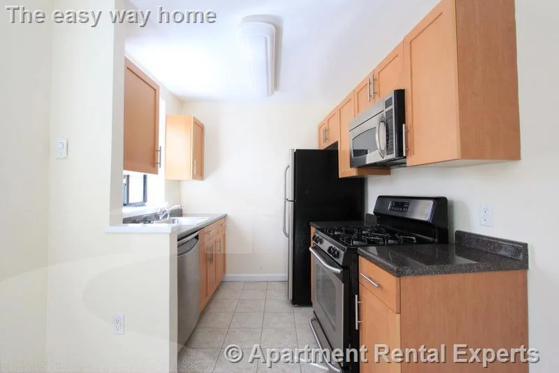 2 bed, 1 bath apartment for rent at 60 Brattle St Unit 302, Harvard Square — photo 1 of 20