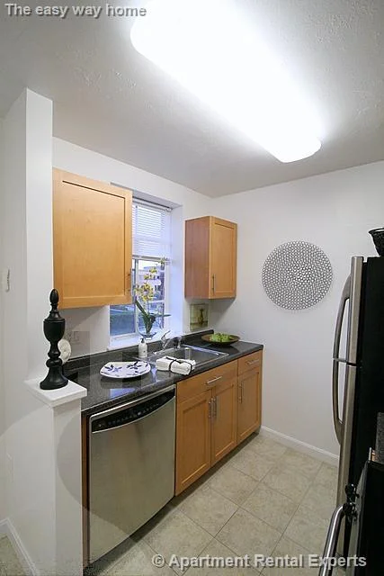 2 bed, 1 bath apartment for rent at 60 Brattle St Unit 602, Harvard Square — photo 8 of 19