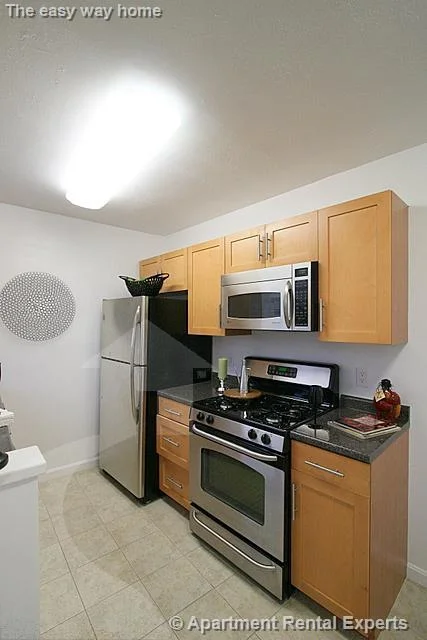 2 bed, 1 bath apartment for rent at 60 Brattle St Unit 602, Harvard Square — photo 7 of 19