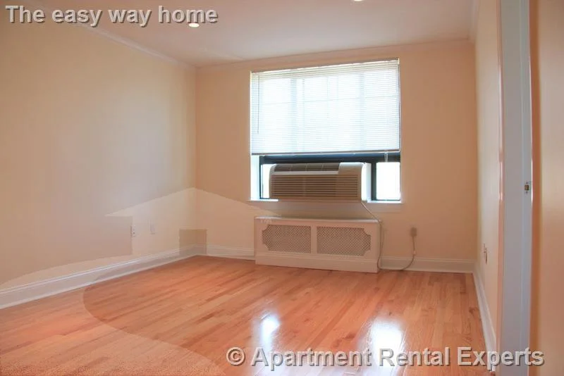 2 bed, 1 bath apartment for rent at 60 Brattle St Unit 702, Harvard Square — photo 14 of 23