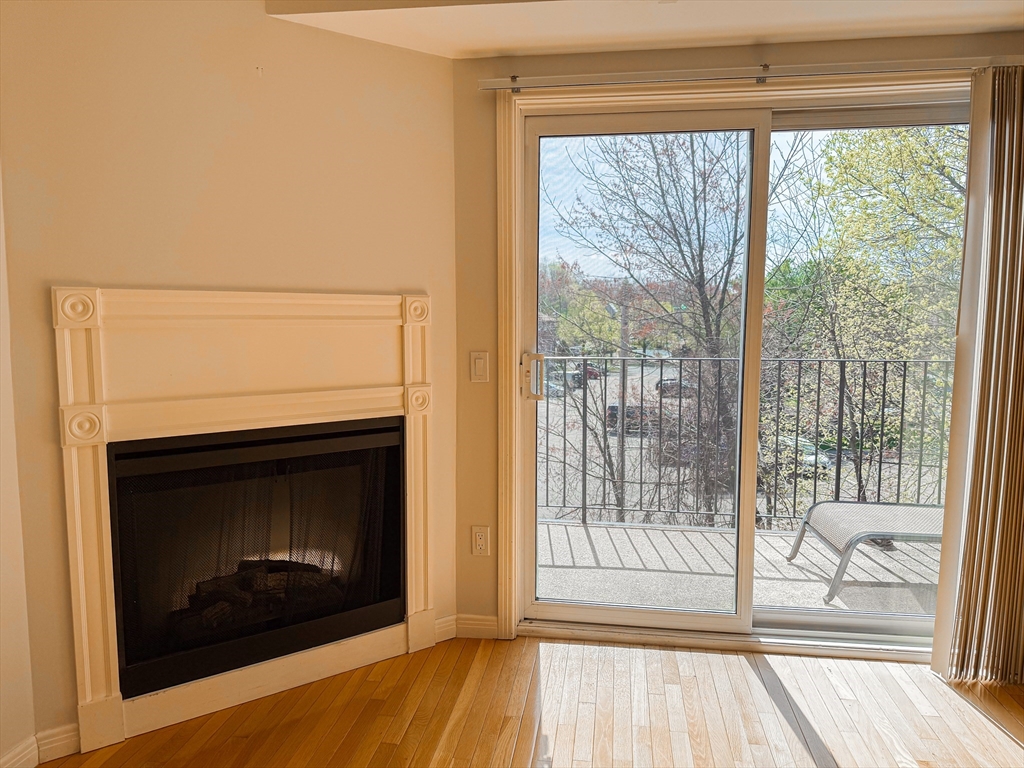 2 bed, 2 bath apartment for rent at 60 Broadlawn Park Unit 3C, Chestnut Hill — photo 5 of 11