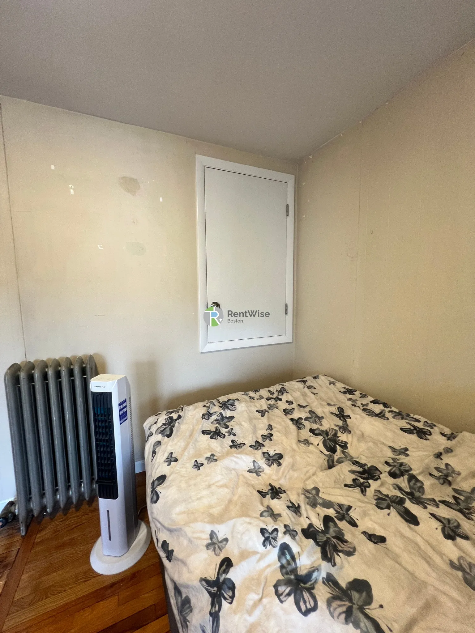 4 bed, 1 bath apartment for rent at 60 Buzzell Ln Unit 1, South Medford — photo 6 of 28