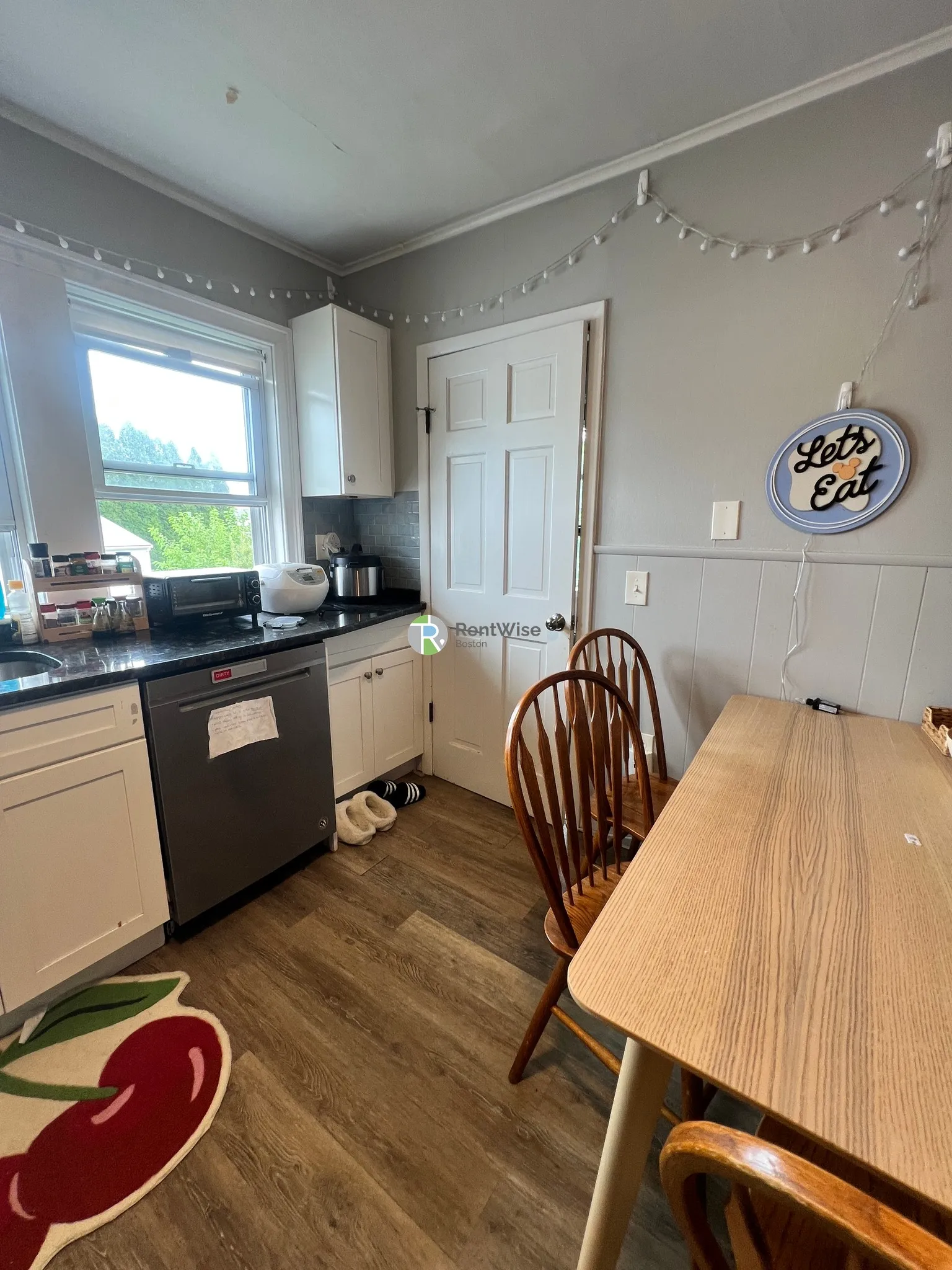 4 bed, 1 bath apartment for rent at 60 Buzzell Ln Unit 1, South Medford — photo 24 of 28