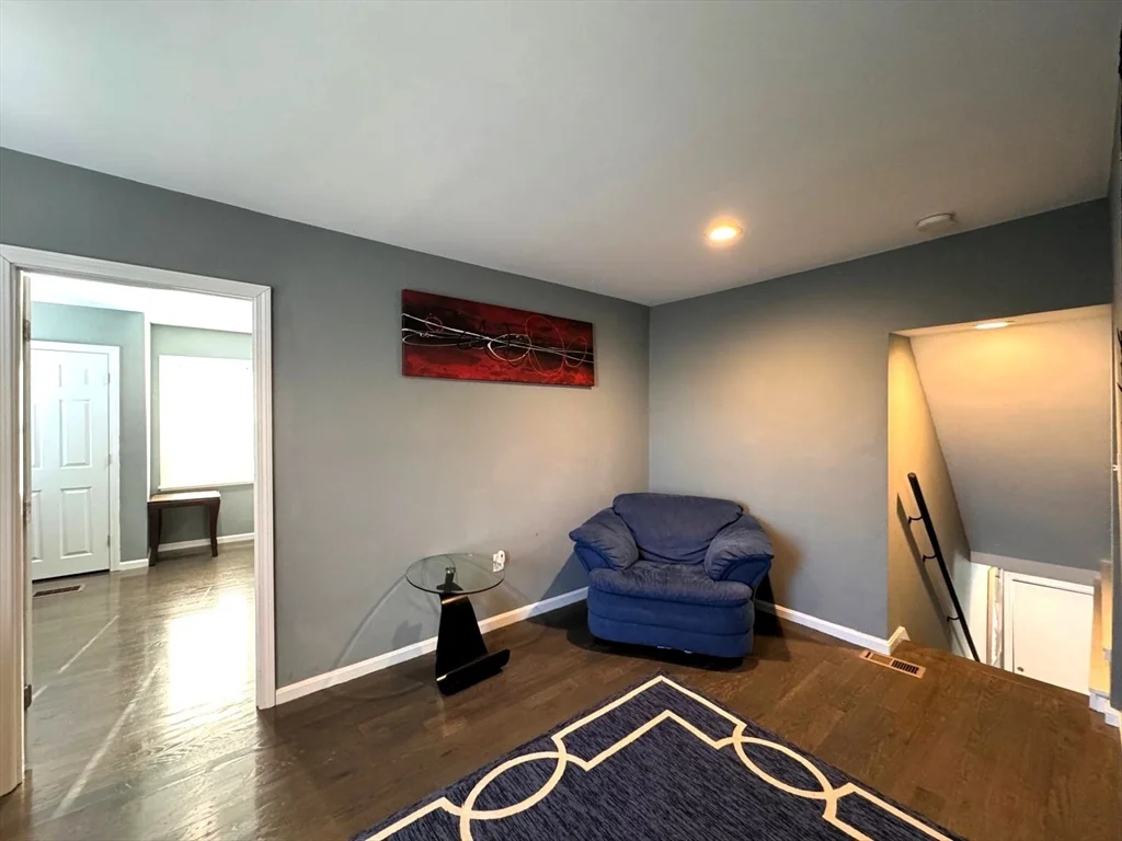 2 bed, 1 bath apartment for rent at 60 Cedar St Unit B, Waltham — photo 13 of 19
