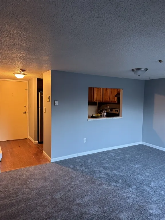 1 bed, 1 bath apartment for rent at 60 Charles St Unit 14, East Weymouth — photo 3 of 4