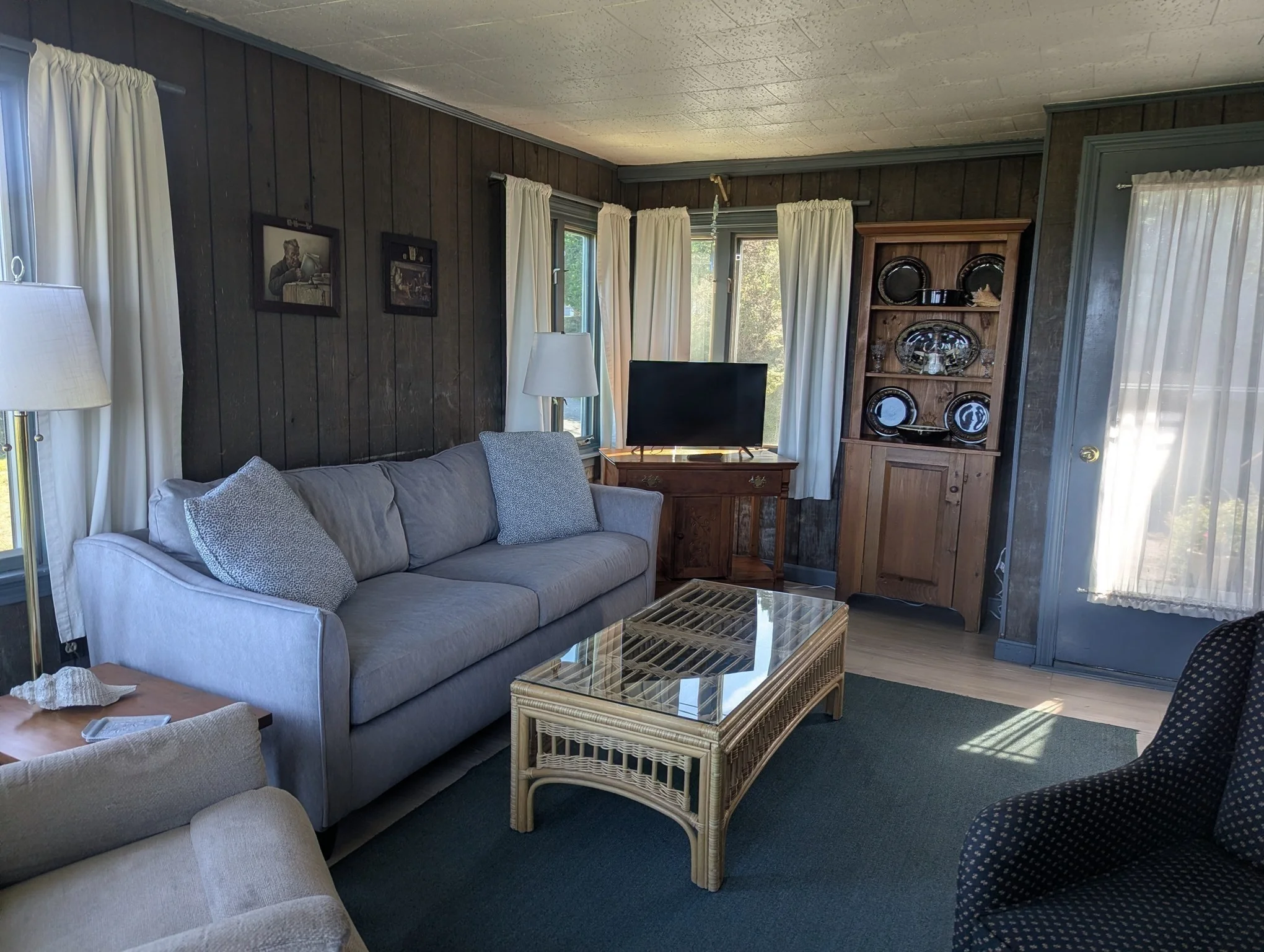 3 bed, 1 bath apartment for rent at 60 Clark Rd Unit -, Great Neck — photo 10 of 31