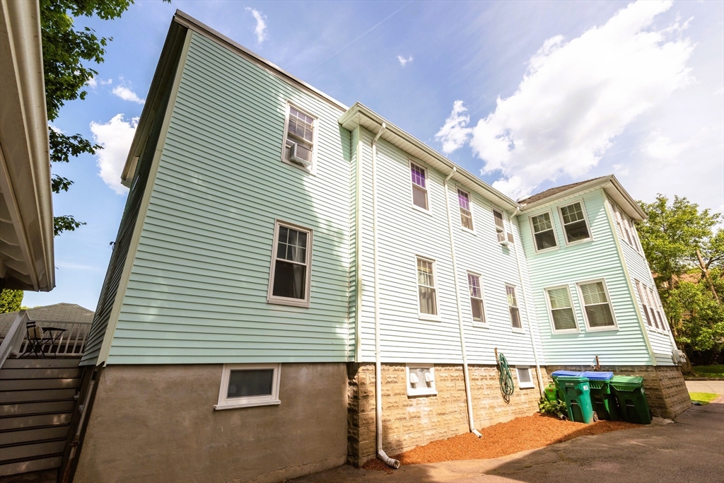 3 bed, 1 bath apartment for rent at 60 Clewley Rd Unit 2, Medford — photo 16 of 18