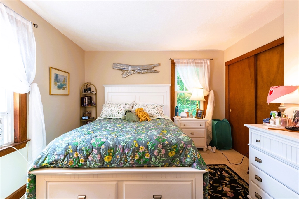 3 bed, 1 bath apartment for rent at 60 Clewley Rd Unit 2, Medford — photo 9 of 18