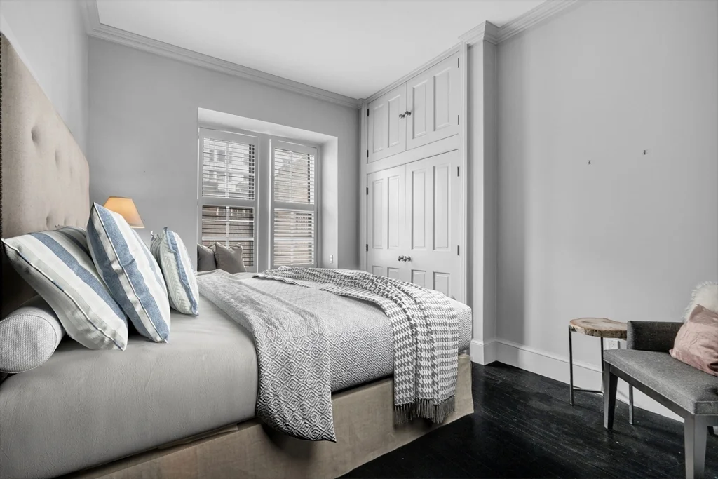 3 bed, 2 bath apartment for rent at 60 Commonwealth Ave Unit 7, Back Bay — photo 9 of 13