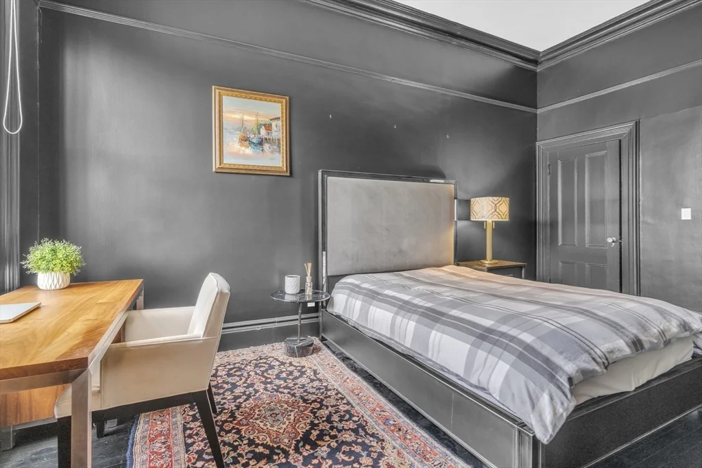 3 bed, 2 bath apartment for rent at 60 Commonwealth Ave Unit 7, Back Bay — photo 8 of 13