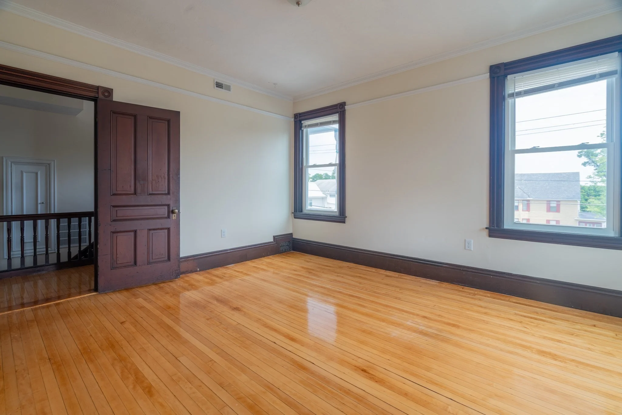 6 bed, 2 bath apartment for rent at 60 Congress St Unit 1, Fitchburg — photo 16 of 21