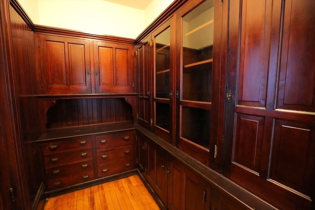 5 bed, 2 bath apartment for rent at 60 Congress St Unit 2, Fitchburg — photo 18 of 20