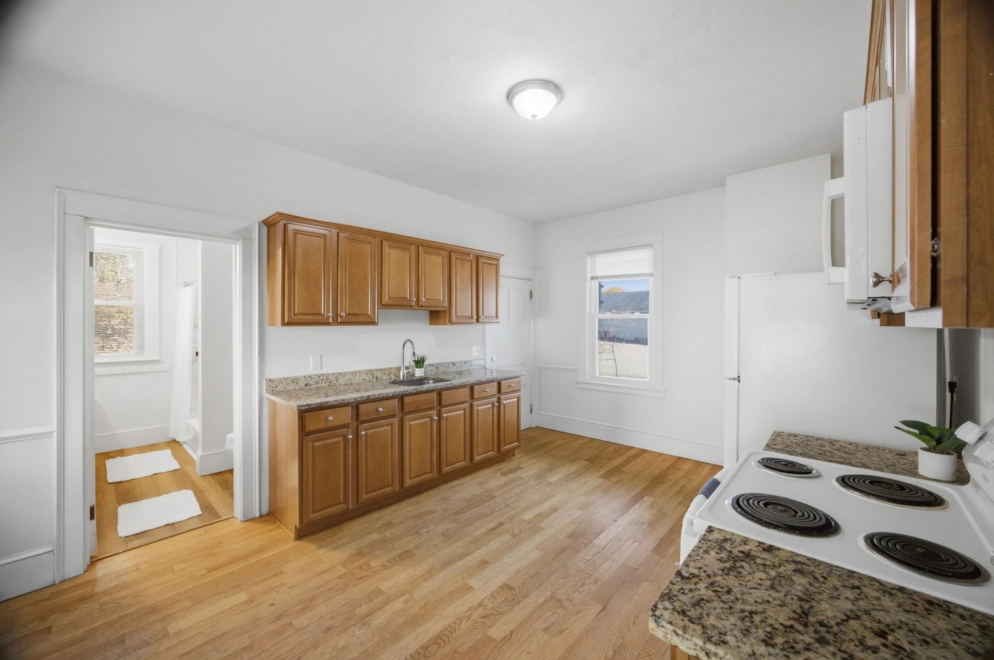 6 bed, 2 bath apartment for rent at 60 Congress Unit 1, Fitchburg — photo 31 of 38