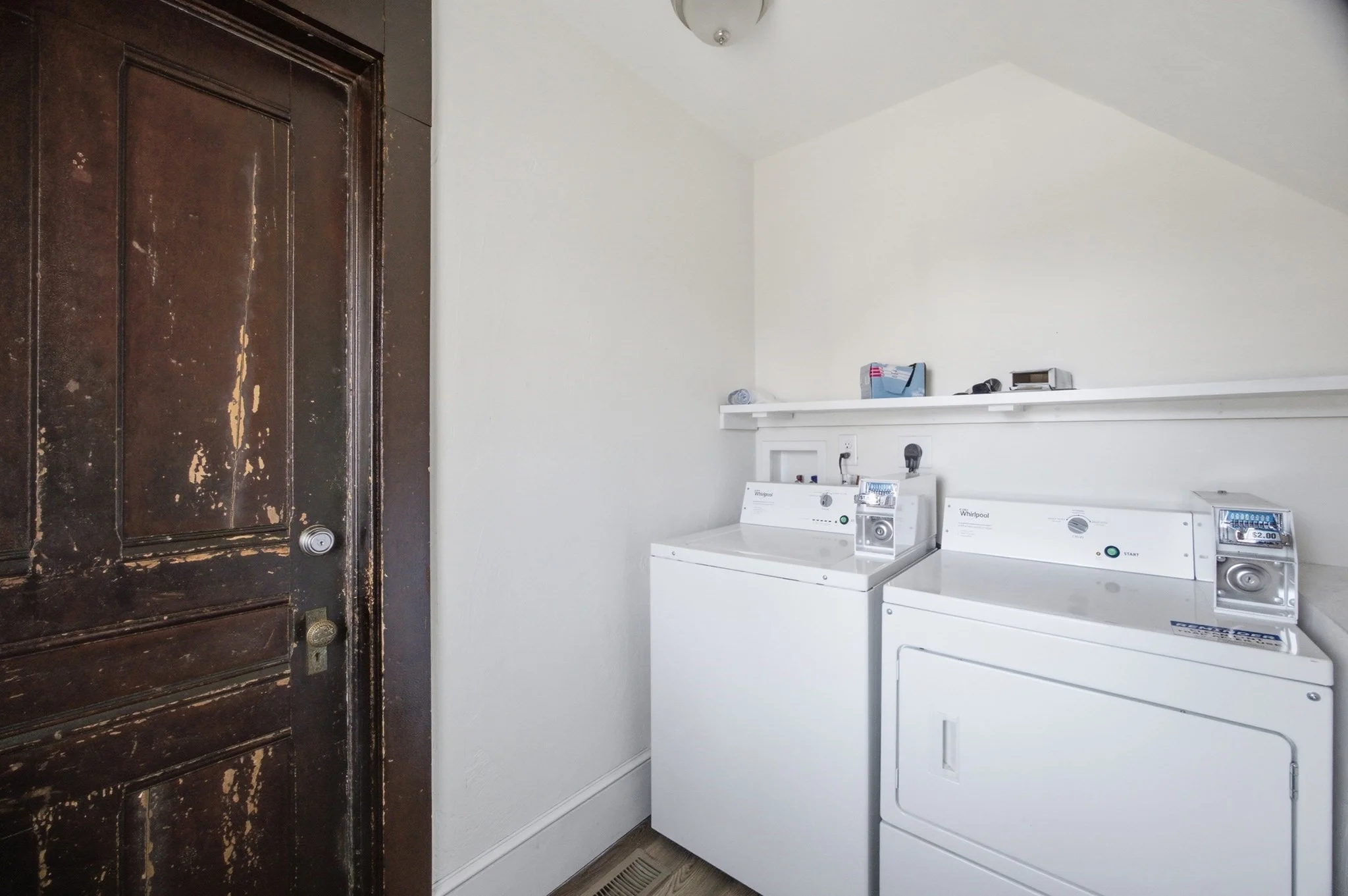 6 bed, 2 bath apartment for rent at 60 Congress Unit 1, Fitchburg — photo 17 of 38