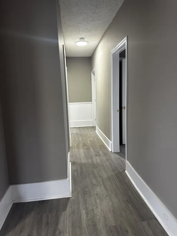 4 bed, 1 bath apartment for rent at 60 Cove St Unit 3, New Bedford — photo 6 of 9