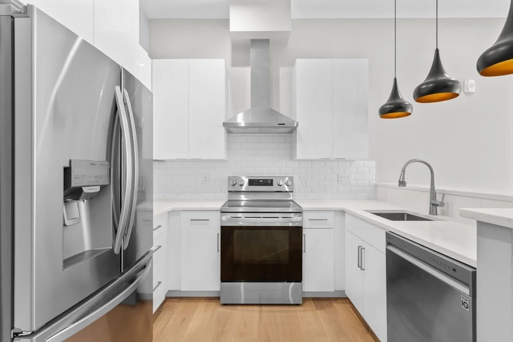1 bed, 1 bath apartment for rent at 60 Cross St E Unit 105, East Somerville — photo 10 of 25