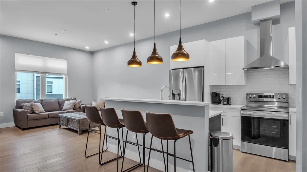 3 bed, 2 bath apartment for rent at 60 Cross St E Unit 318, East Somerville — photo 2 of 38