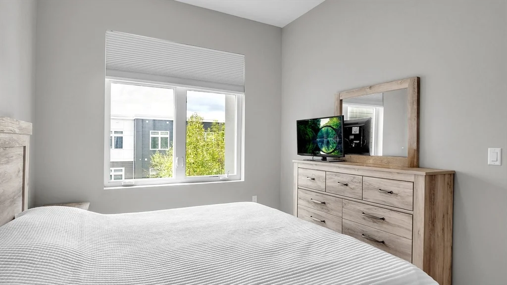 3 bed, 2 bath apartment for rent at 60 Cross St E Unit 318, East Somerville — photo 29 of 38