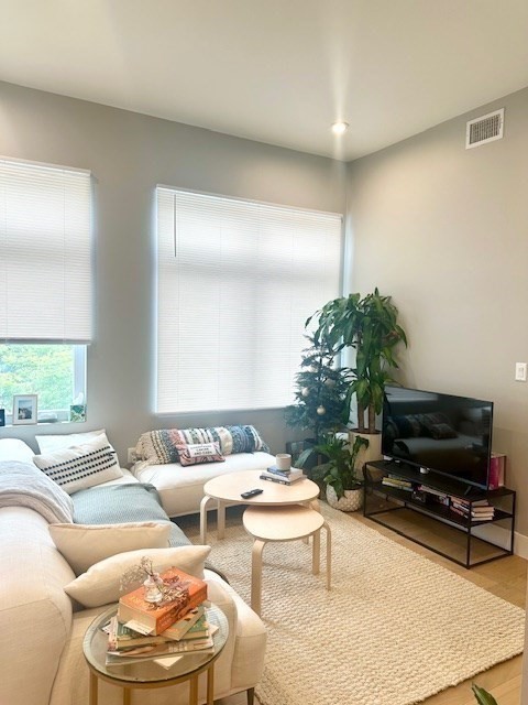 1 bed, 1 bath apartment for rent at 60 Cross St Unit 214, Assembly Square — photo 5 of 20