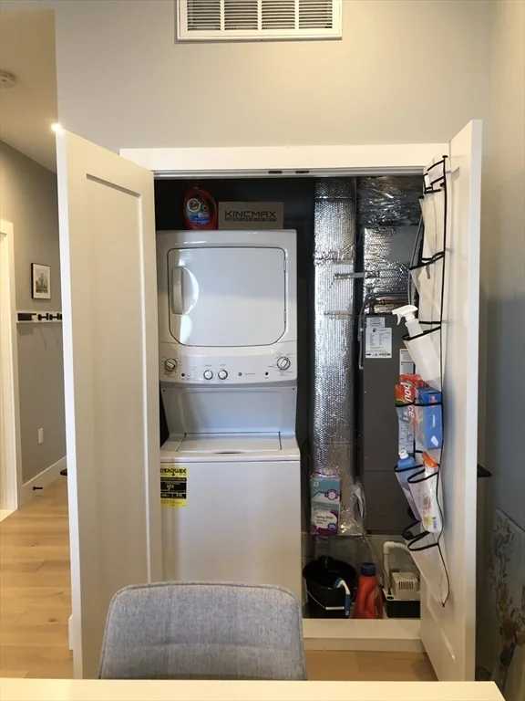 Studio bed, 1 bath apartment for rent at 60 Cross Street E Unit 327, Somerville — photo 7 of 17