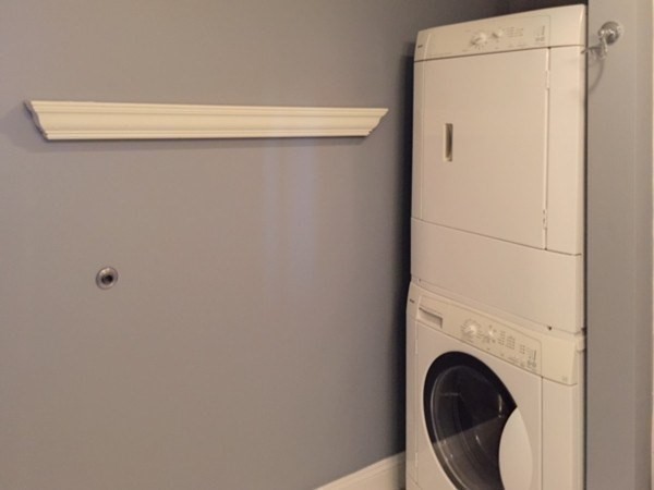 1 bed, 1 bath apartment for rent at 60 Dudley St Unit 301, Chelsea — photo 10 of 12