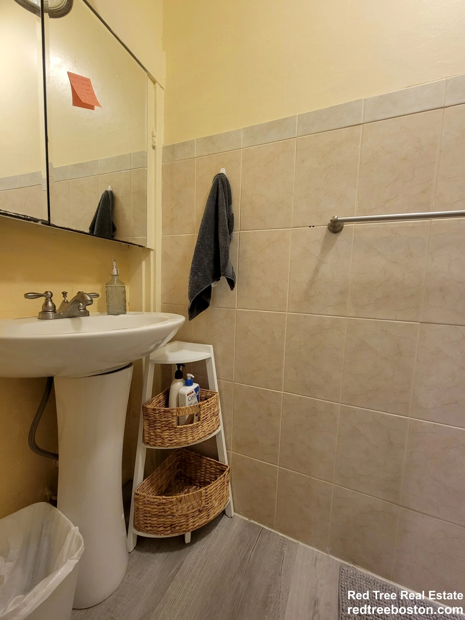 4 bed, 2 bath apartment for rent at 60 Egmont St Unit 5, North Brookline — photo 11 of 12