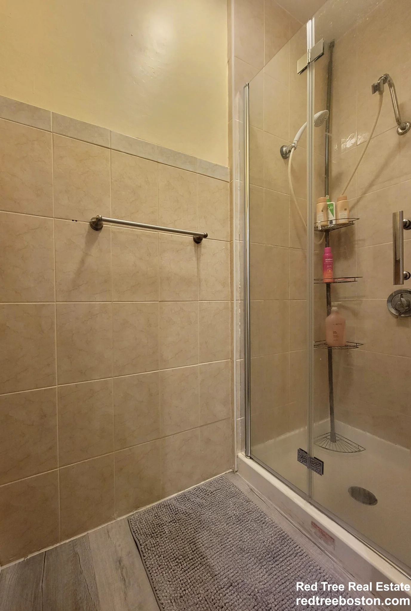 4 bed, 2 bath apartment for rent at 60 Egmont St Unit 5, North Brookline — photo 12 of 12