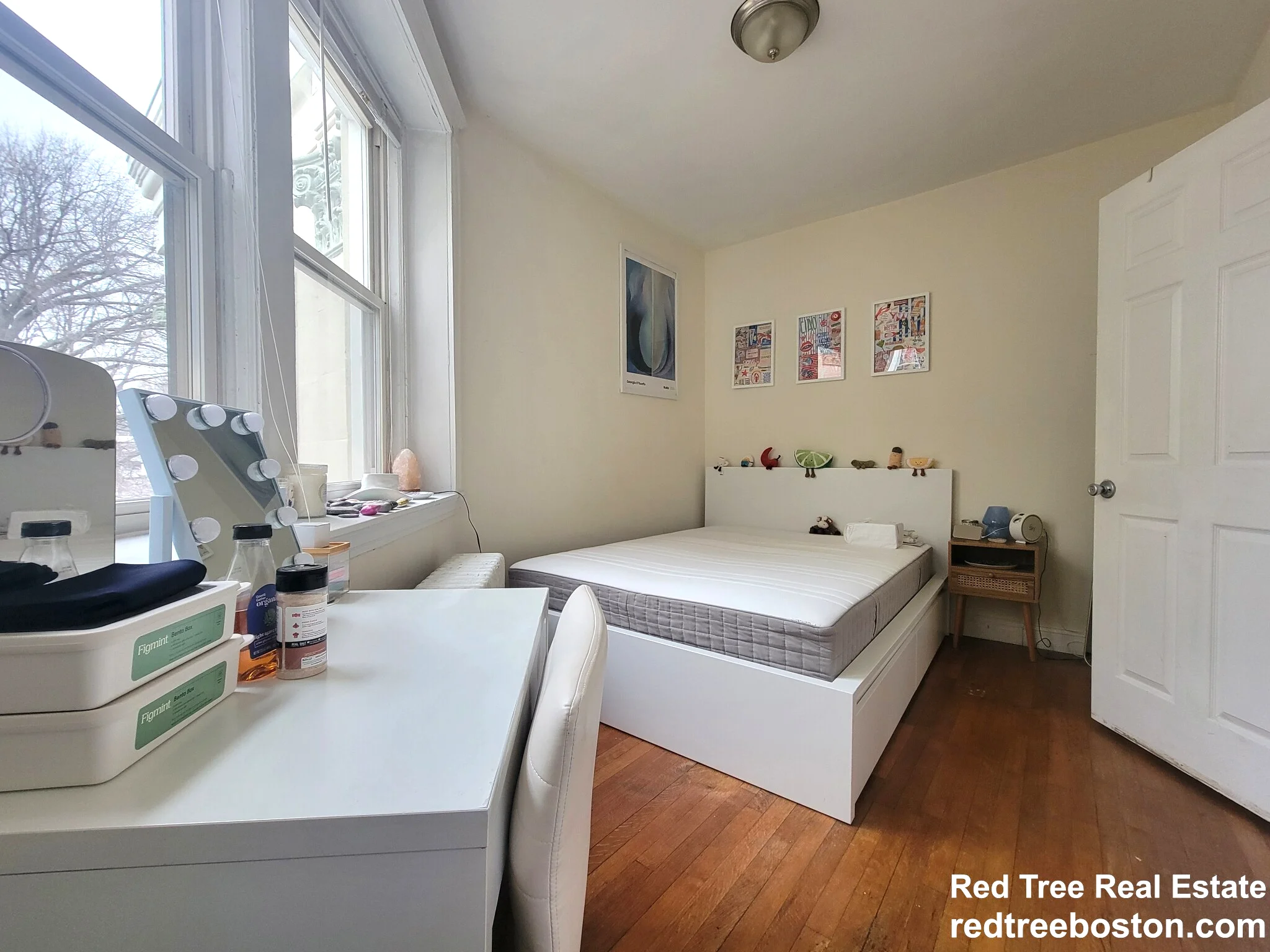 4 bed, 2 bath apartment for rent at 60 Egmont St Unit 5, North Brookline — photo 9 of 12