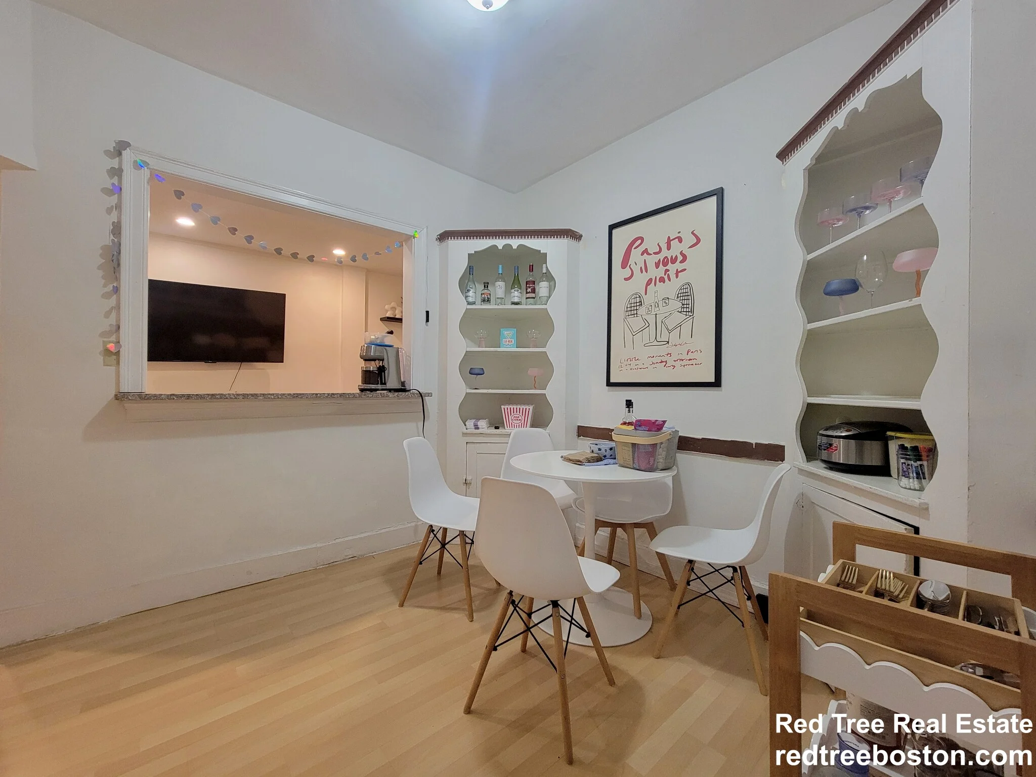 4 bed, 2 bath apartment for rent at 60 Egmont St Unit 5, North Brookline — photo 4 of 12