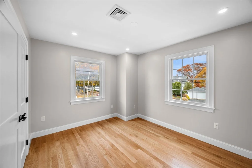 3 bed, 3 bath apartment for rent at 60 Ellsworth Rd Unit 2, Peabody — photo 14 of 32