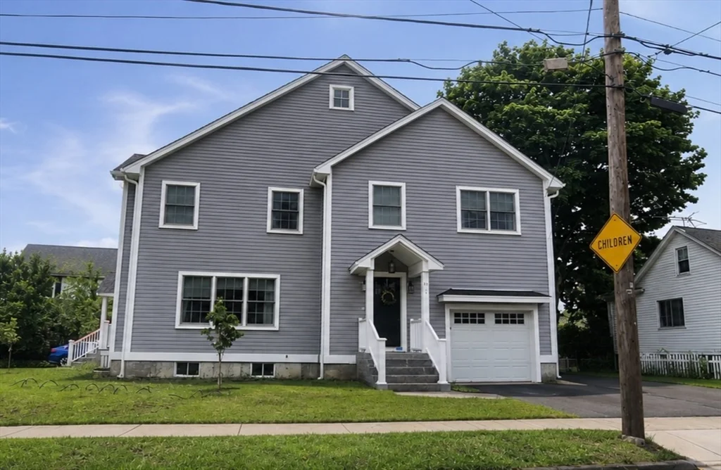 3 bed, 3 bath apartment for rent at 60 Ellsworth Rd Unit 2, Peabody — photo 1 of 32