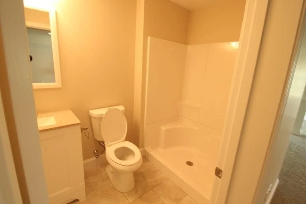 3 bed, 3 bath apartment for rent at 60 Elm St Unit 1, Shrewsbury — photo 17 of 20