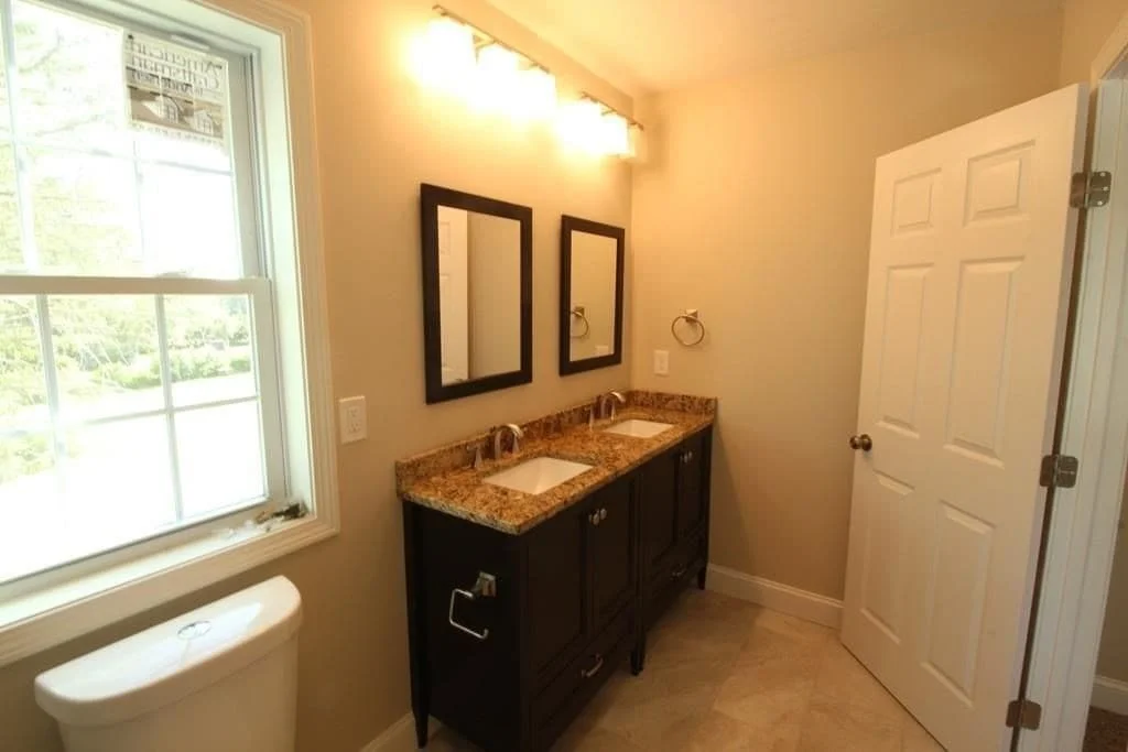 3 bed, 3 bath apartment for rent at 60 Elm St Unit 1, Shrewsbury — photo 11 of 20