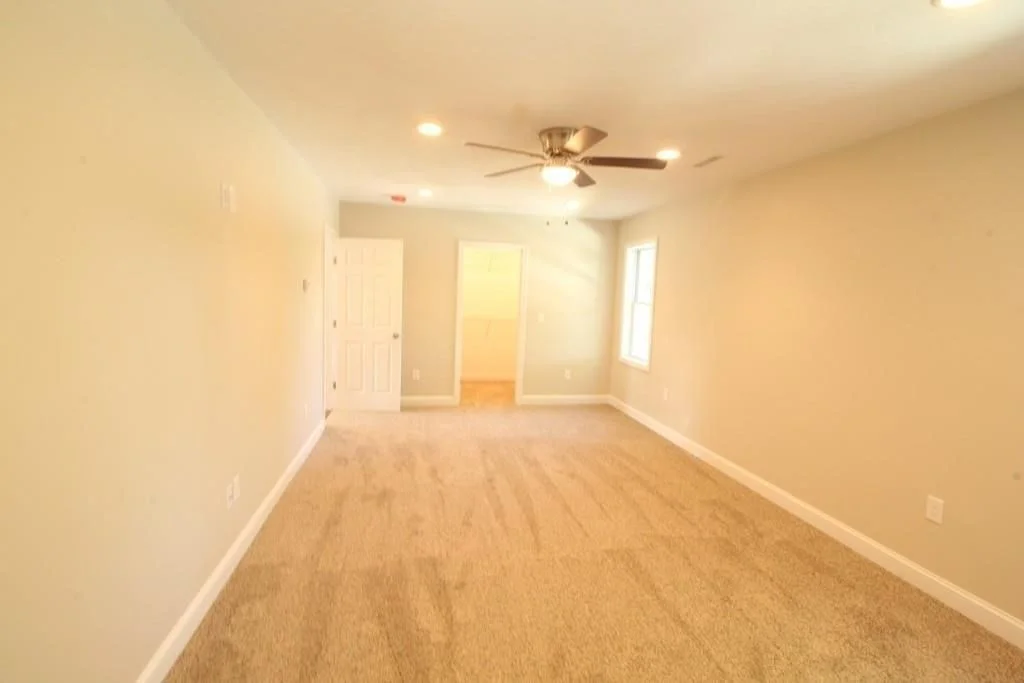 3 bed, 3 bath apartment for rent at 60 Elm St Unit 1, Shrewsbury — photo 9 of 20