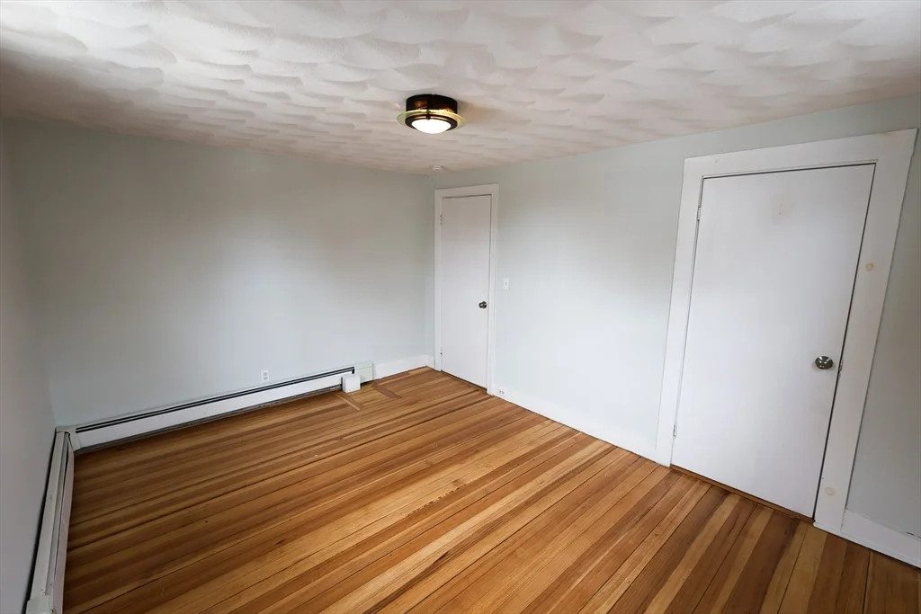 3 bed, 1 bath apartment for rent at 60 Essex St Unit 2, Revere — photo 20 of 21