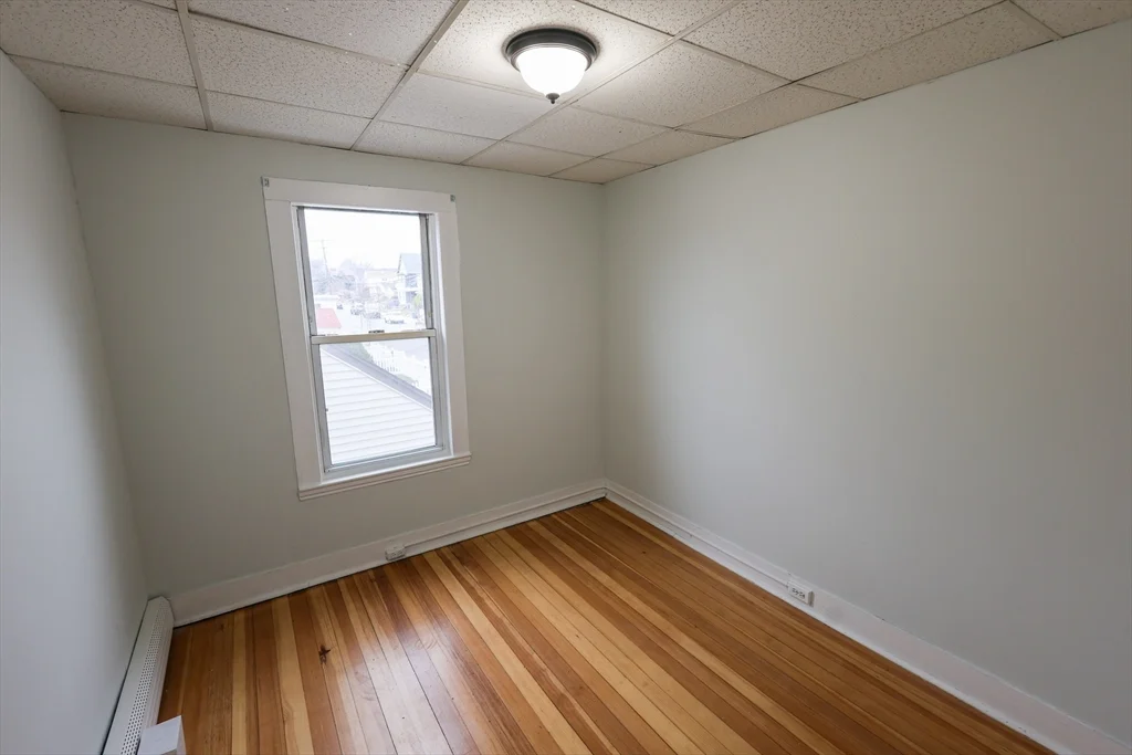 3 bed, 1 bath apartment for rent at 60 Essex St Unit 2, Revere — photo 17 of 21