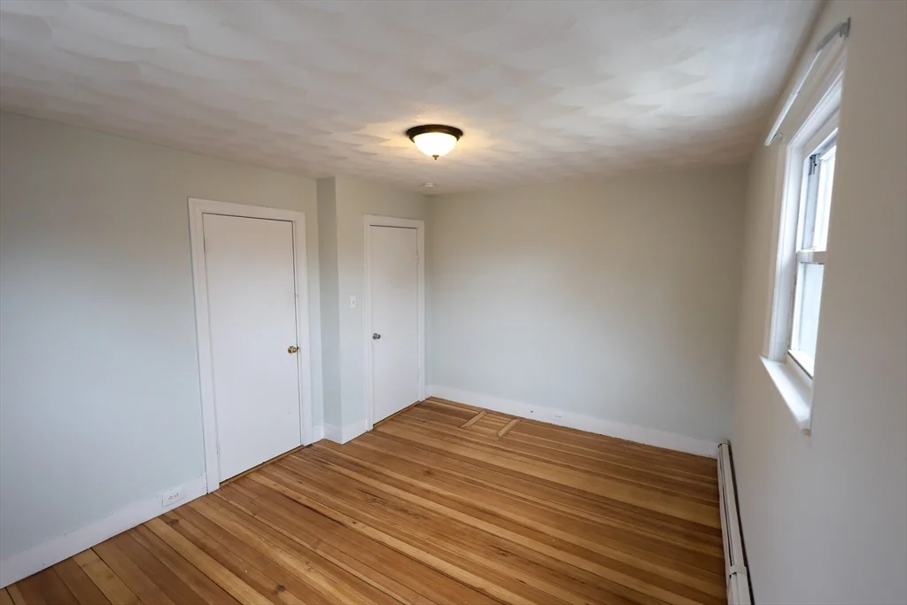 3 bed, 1 bath apartment for rent at 60 Essex St Unit 2, Revere — photo 10 of 21
