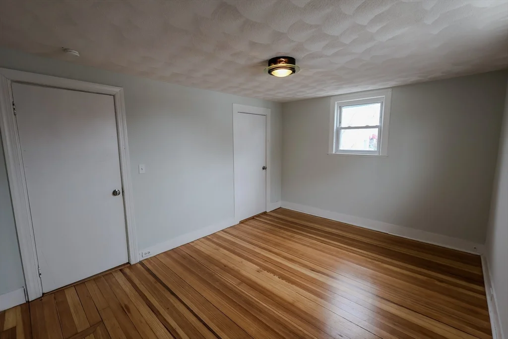 3 bed, 1 bath apartment for rent at 60 Essex St Unit 2, Revere — photo 18 of 21