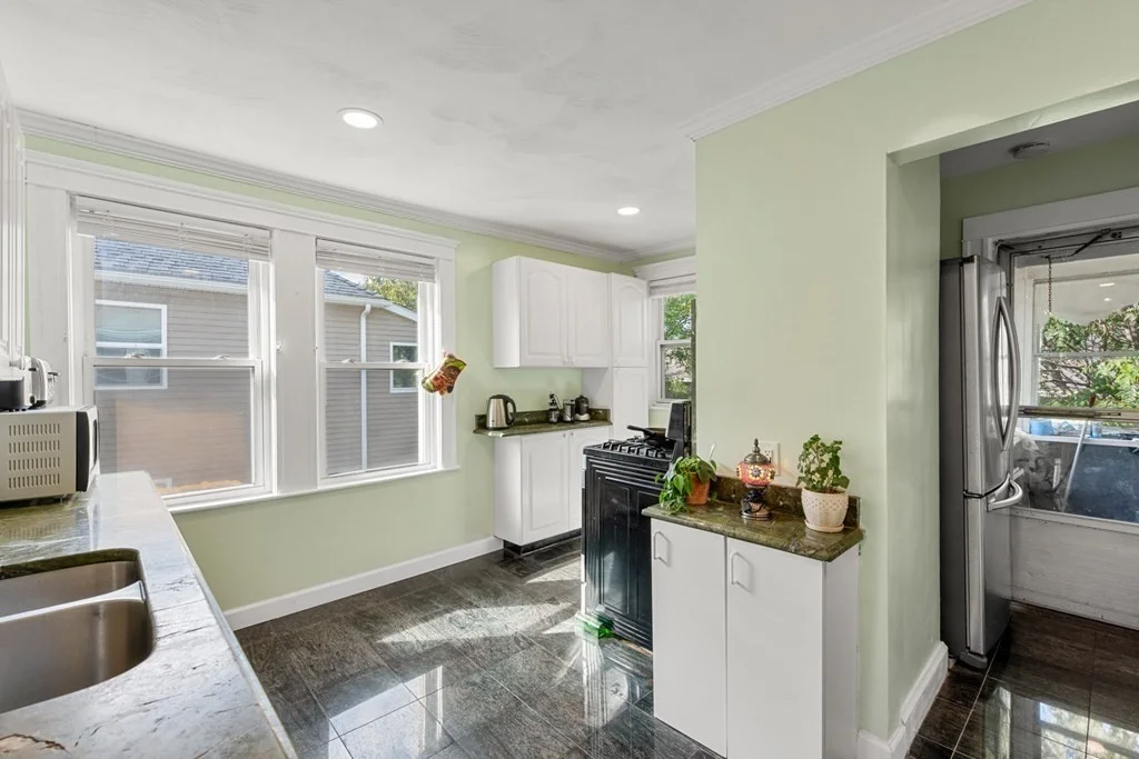 2 bed, 1 bath apartment for rent at 60 Estes St Unit 2, Glendale — photo 12 of 26