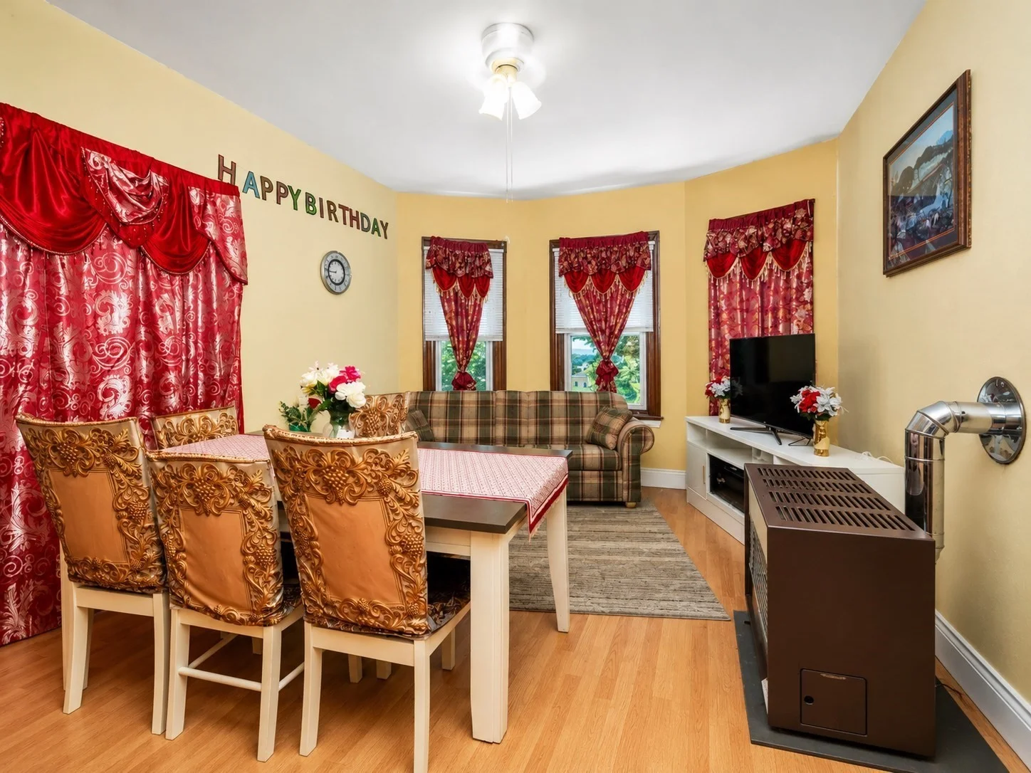 3 bed, 1 bath apartment for rent at 60 Esther St Unit 2, Worcester — photo 6 of 19